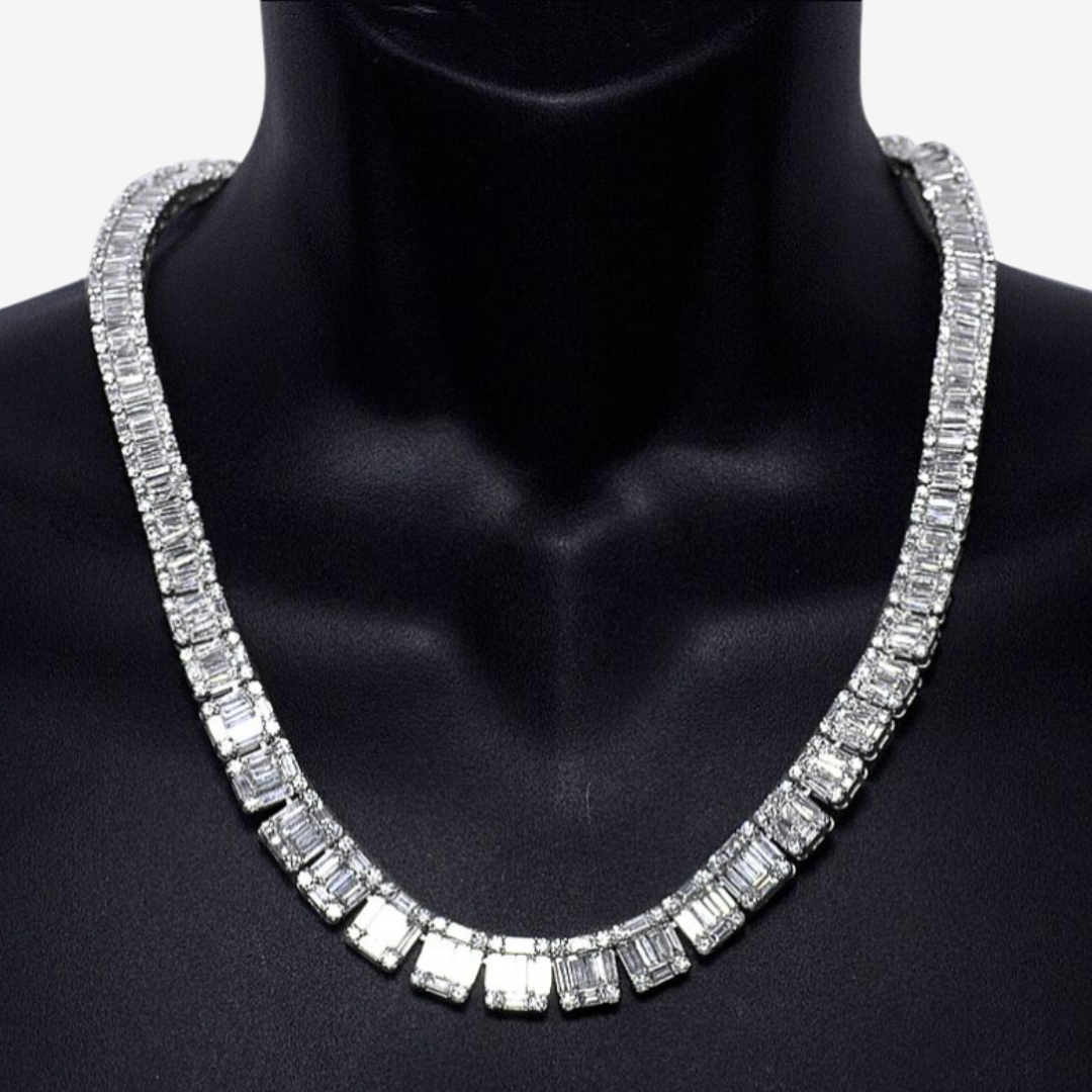 TDV Signature Baguette & Round Diamond Necklace