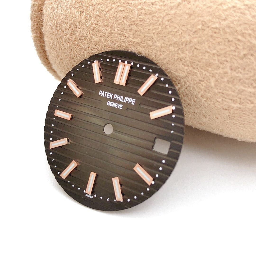 Patek Philipe 5711 Custom Dial
