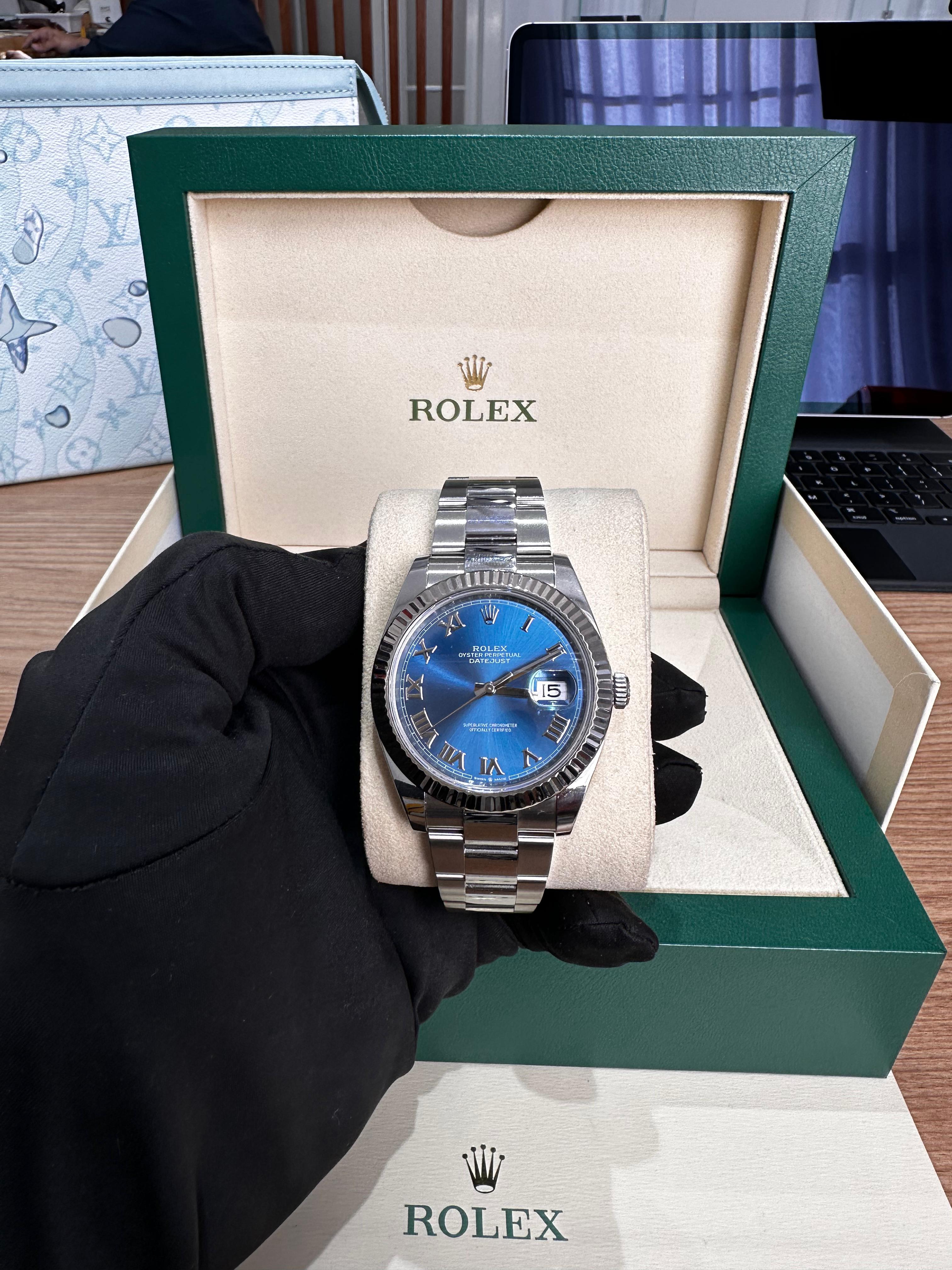 Rolex Datejust 41 Fluted Bezel Oyster Bracelet Blue Roman Azzuro Dial